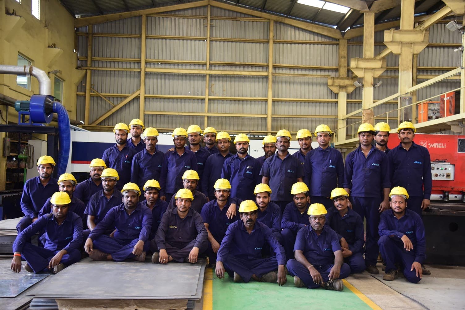 Jumbo SS Kitchens About Image 1